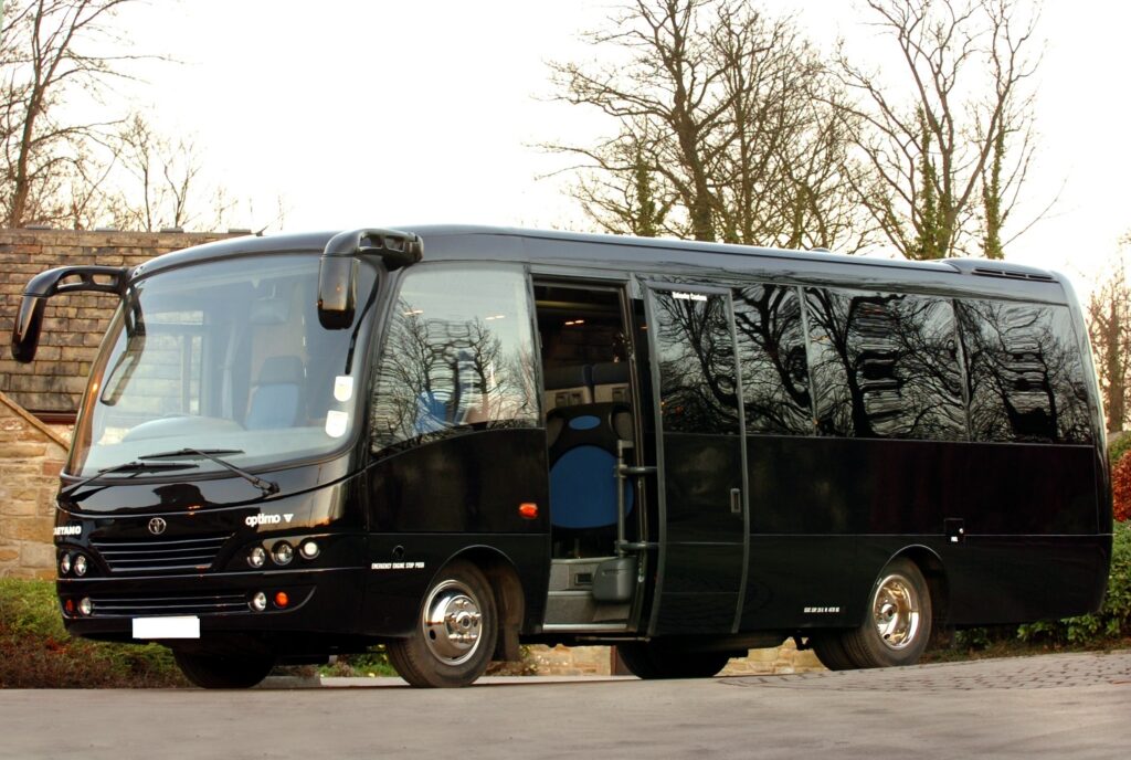 Luxury Coaches for Corporate Travel